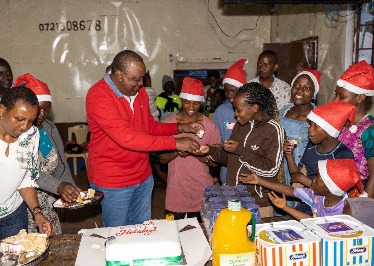 Uhuru Kenyatta Spreads Chrismas Love And Goodies To Children Homes